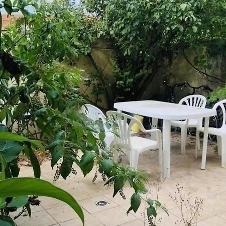 Holiday home Maison Arcachon, 6 Pieces, 11 Personnes - Fr-1-433-57 *